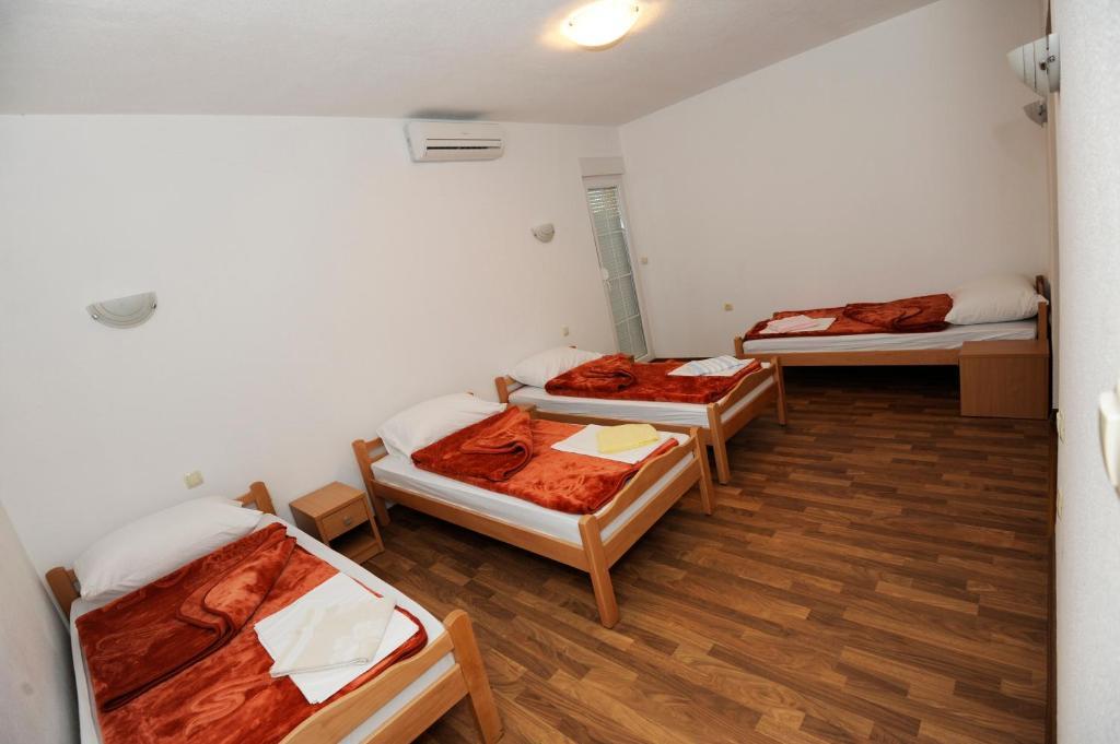 Pansion Turudić Hotel Medugorje Ruang foto
